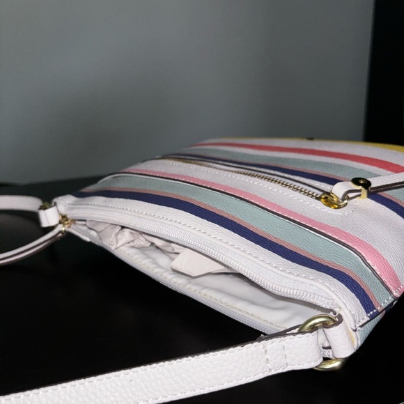 Liz Clairborne Stripe Crossbody Bag - Picture 5 of 6